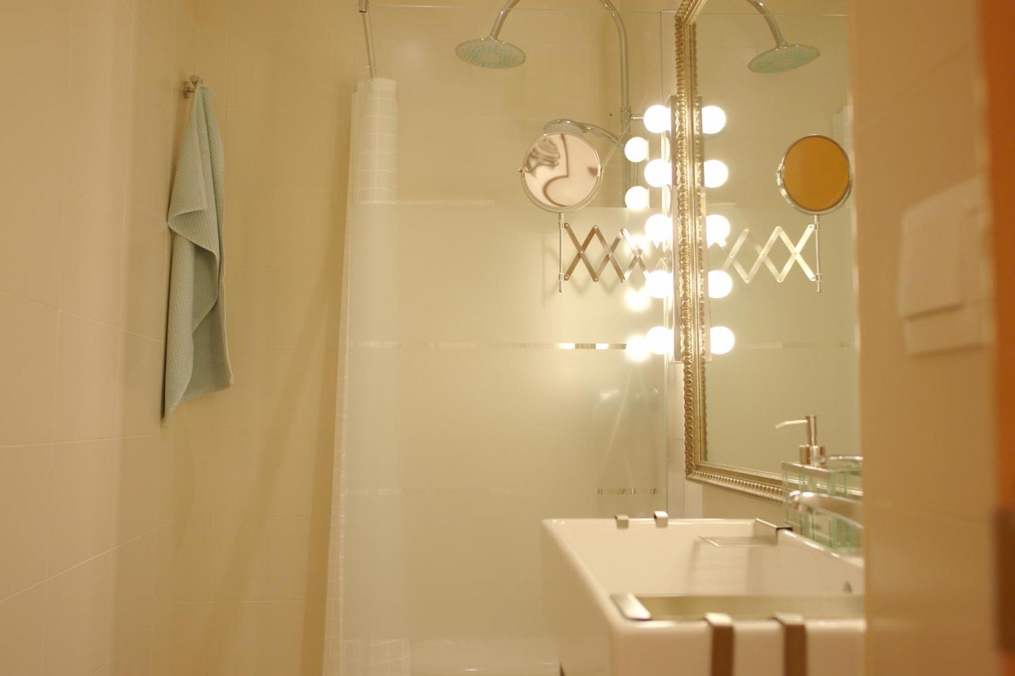 Moderno Y Centrico Apartamento 1 Dormitorio Malaga Luaran gambar