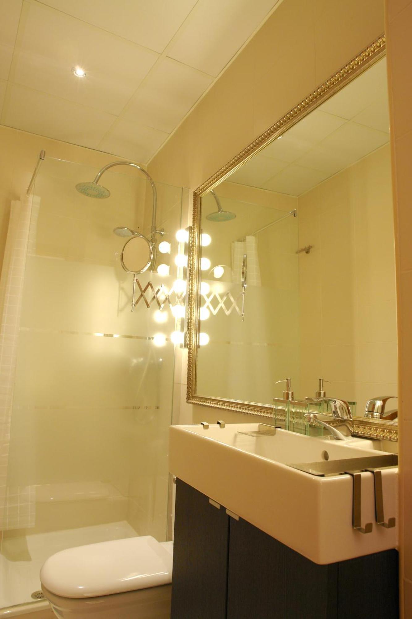 Moderno Y Centrico Apartamento 1 Dormitorio Malaga Luaran gambar