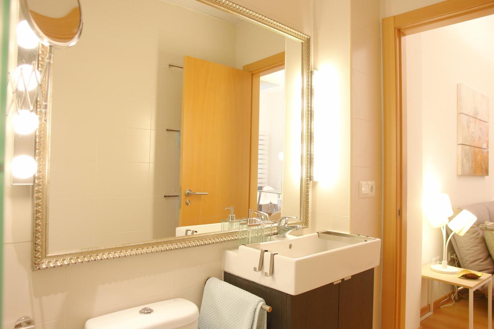 Moderno Y Centrico Apartamento 1 Dormitorio Malaga Luaran gambar